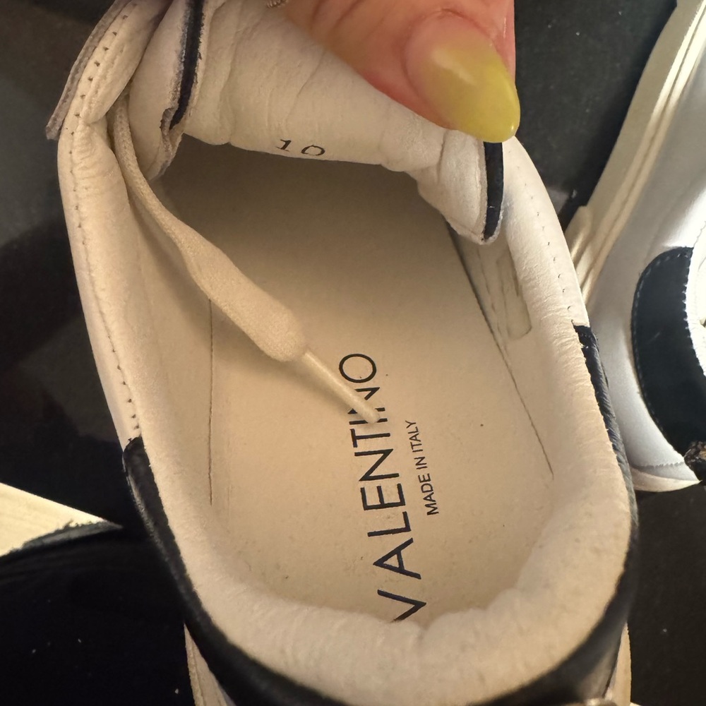 Valentino Women's White Sneakers - Picture 2 of 8